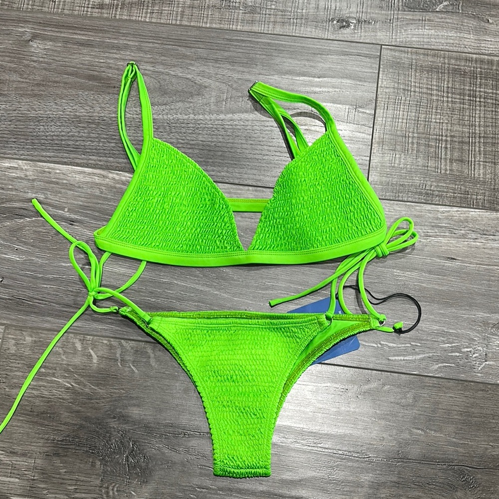 IShine 365 Vibrant Green Ribbed Bikini Set